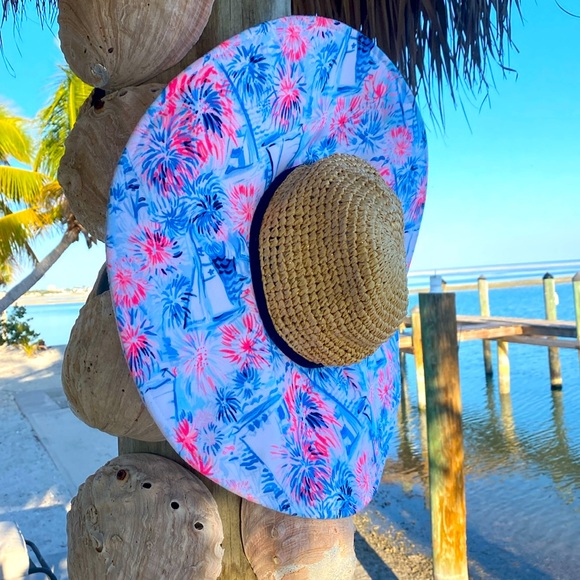 LILY PULITZER FLOPPY BEACH HAT , NWT , VIBRANT COLORS BLUES AND PINK !! - Picture 8 of 8